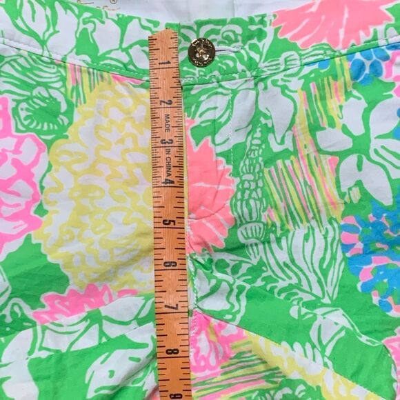Lilly Pulitzer Pink Yellow Lime Buttercup Floral Scallop Hem 5” Short 00 XXS - Picture 5 of 6